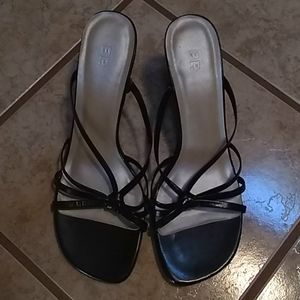 Size 9 black slingbacks never worn
